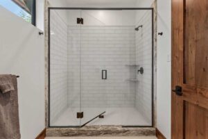 edwards-smith-SunUp-Bay-Residence-shower